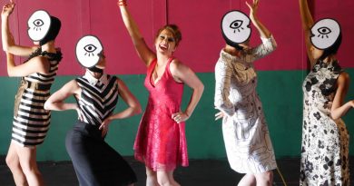 Verity Hunt Ballard and the female cast of Sweet Charity